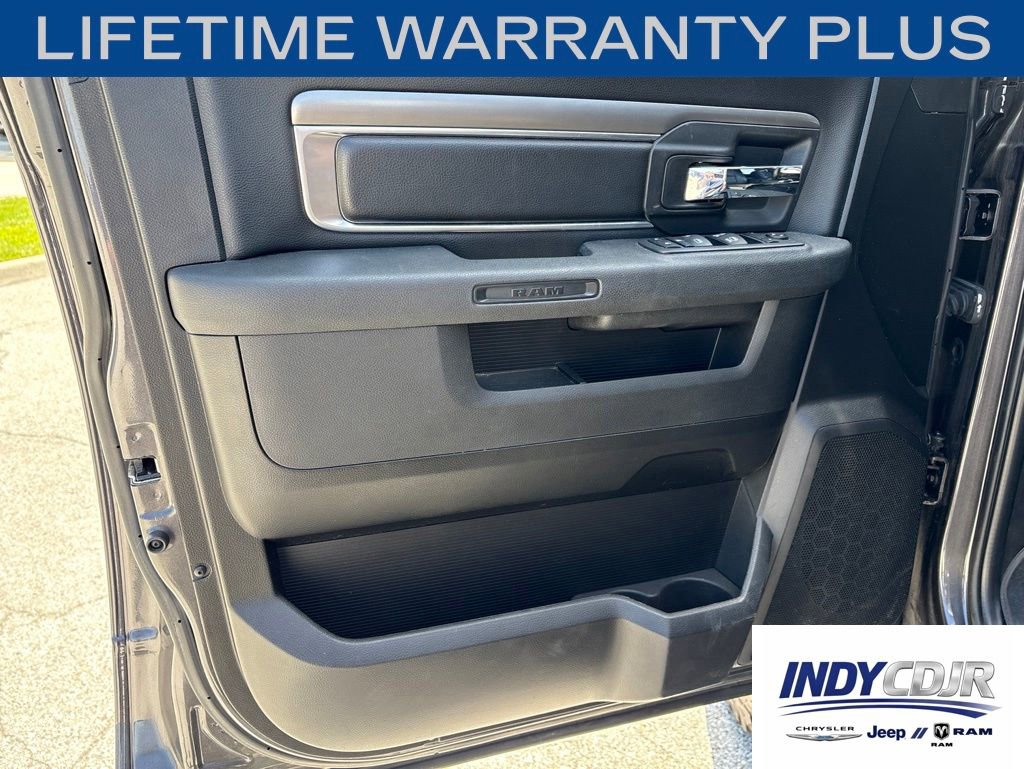Used 2022 RAM 1500 Classic Warlock AWD/4WD image 8