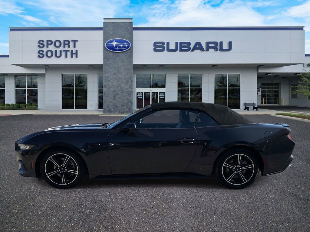 Used 2024 Ford Mustang Premium image 7