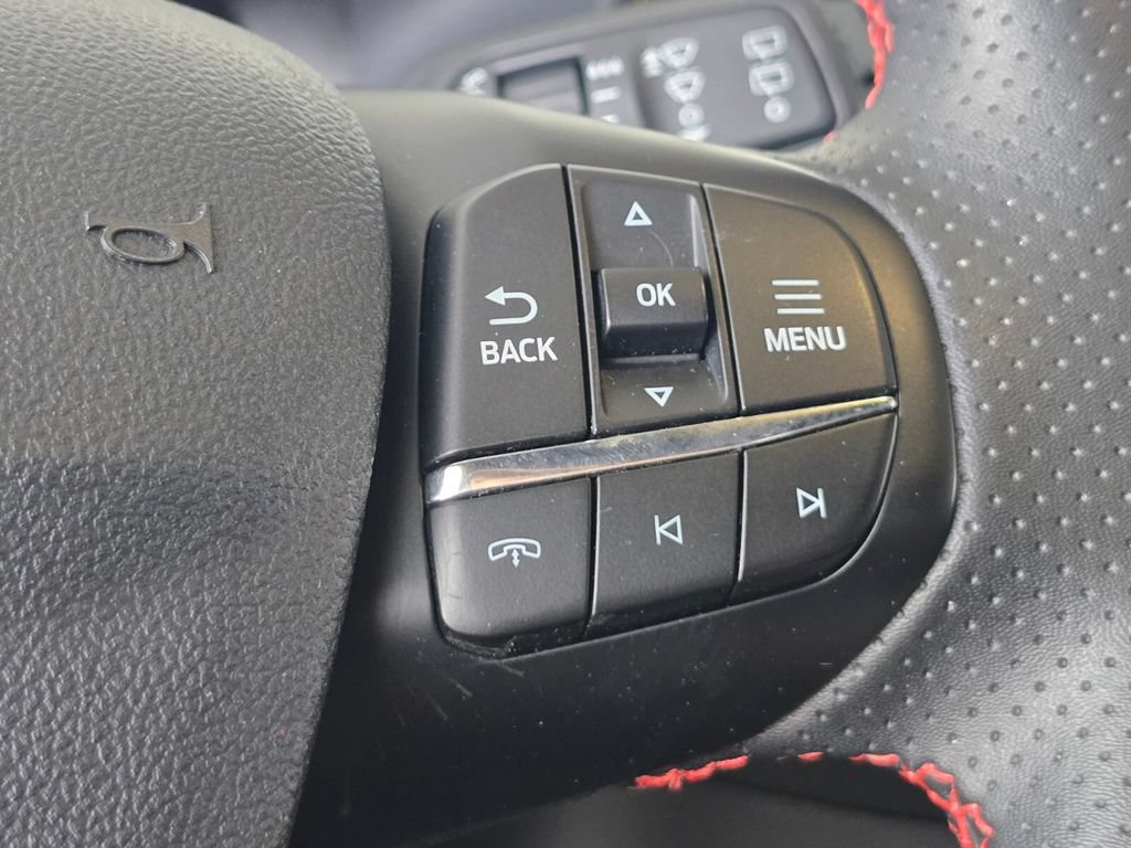 Used 2025 Ford Escape ST-Line AWD/4WD image 32