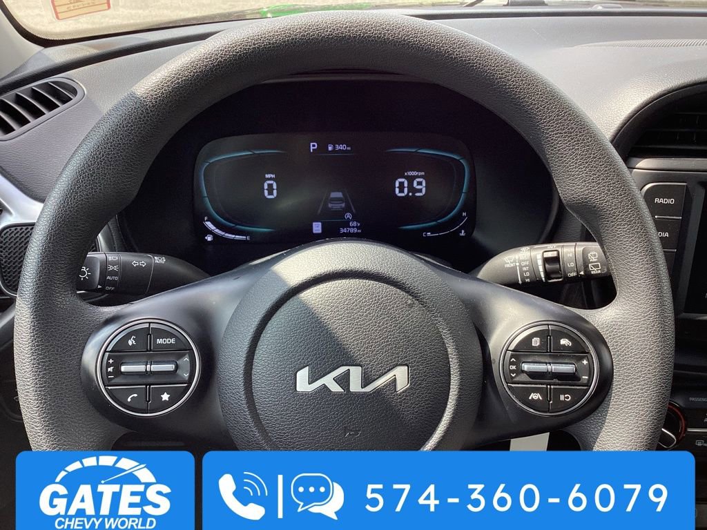 Used 2025 Kia Soul LX w/ LX Technology Package image 23