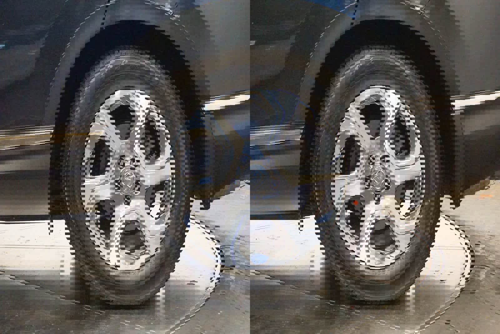 Used 2019 Honda CR-V EX-L image 10