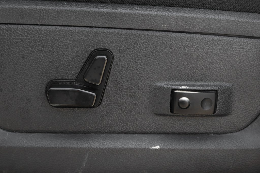 Used 2012 RAM 2500 Big Horn image 18