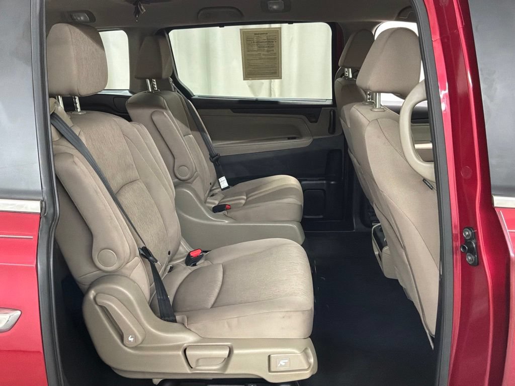 Certified 2023 Honda Odyssey EX image 28