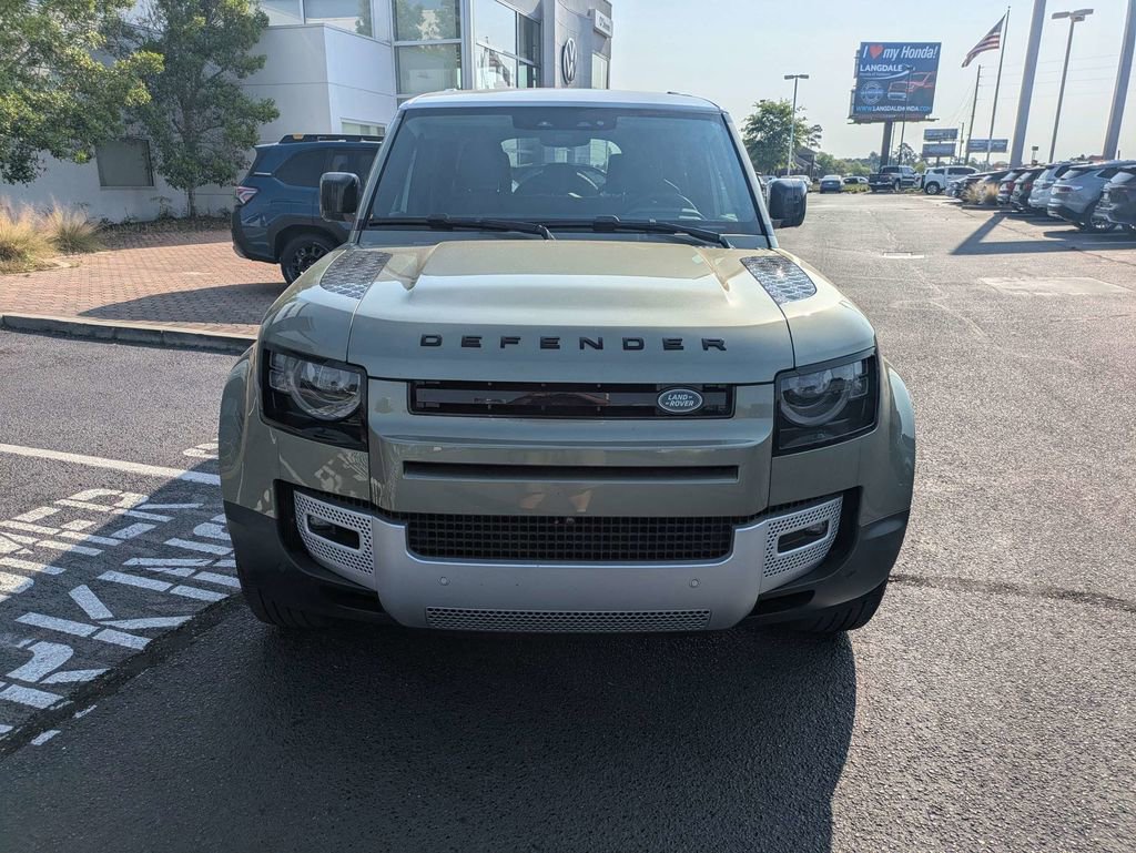 Used 2024 Land Rover Defender 110 S AWD/4WD image 10