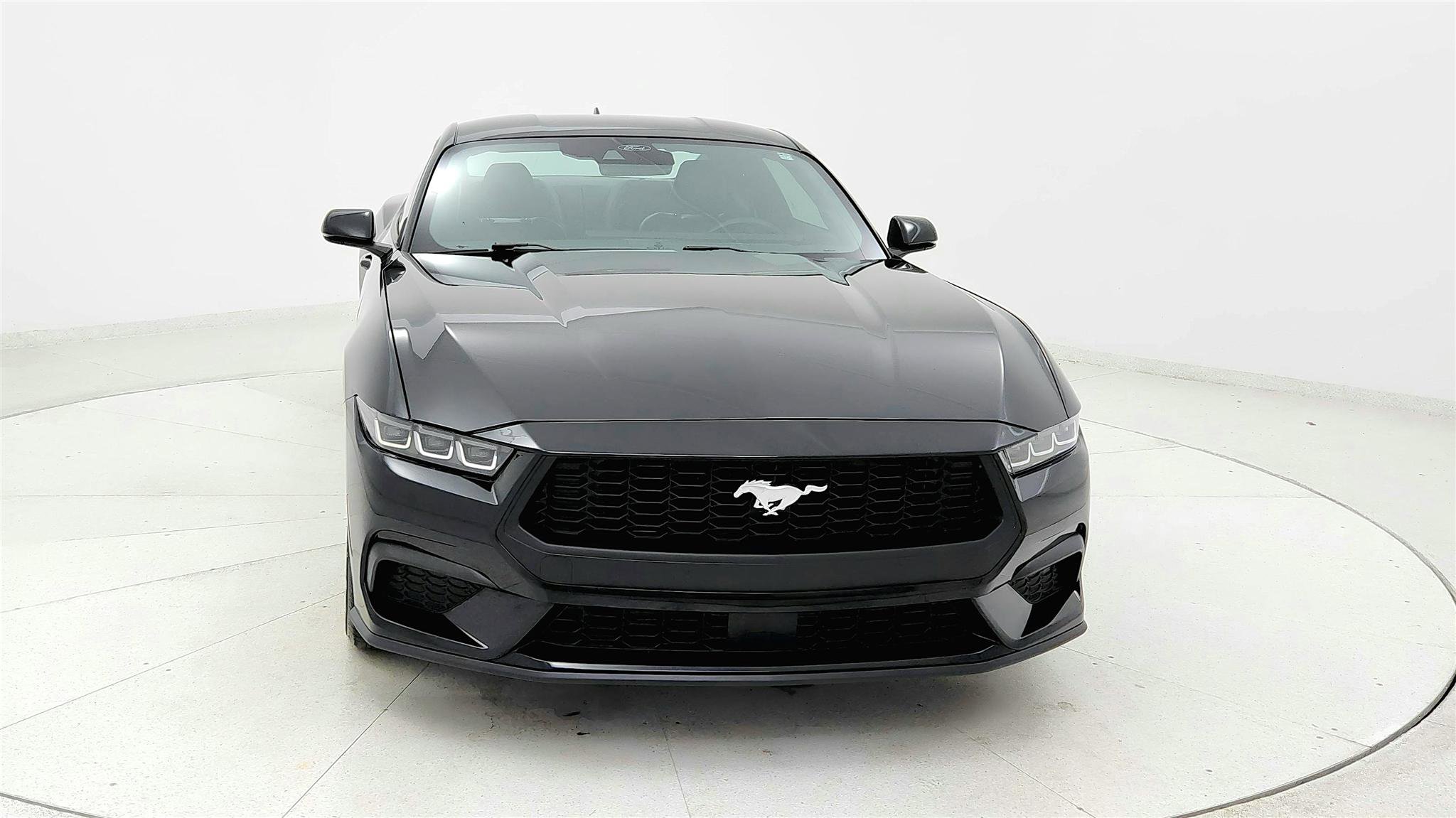 Used 2024 Ford Mustang Premium image 8
