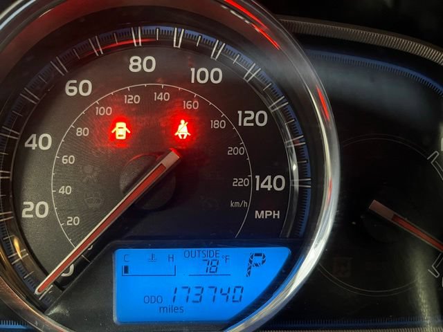 Used 2014 Toyota RAV4 Limited AWD/4WD image 17