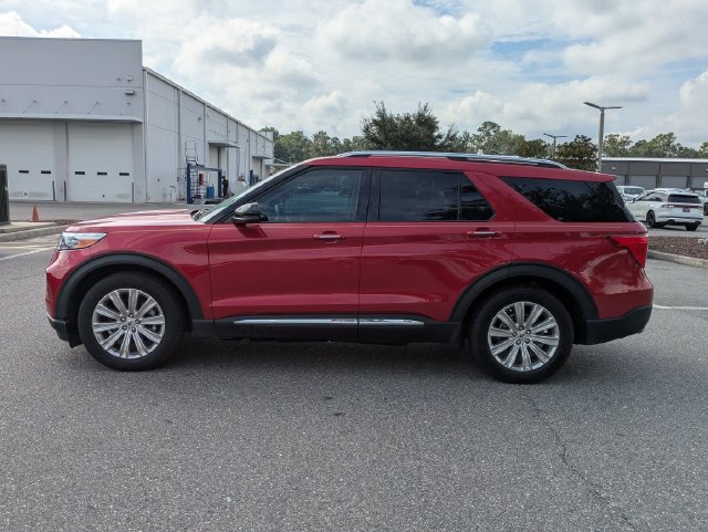 Used 2022 Ford Explorer Limited w/ Limited Technology Package RWD image 6