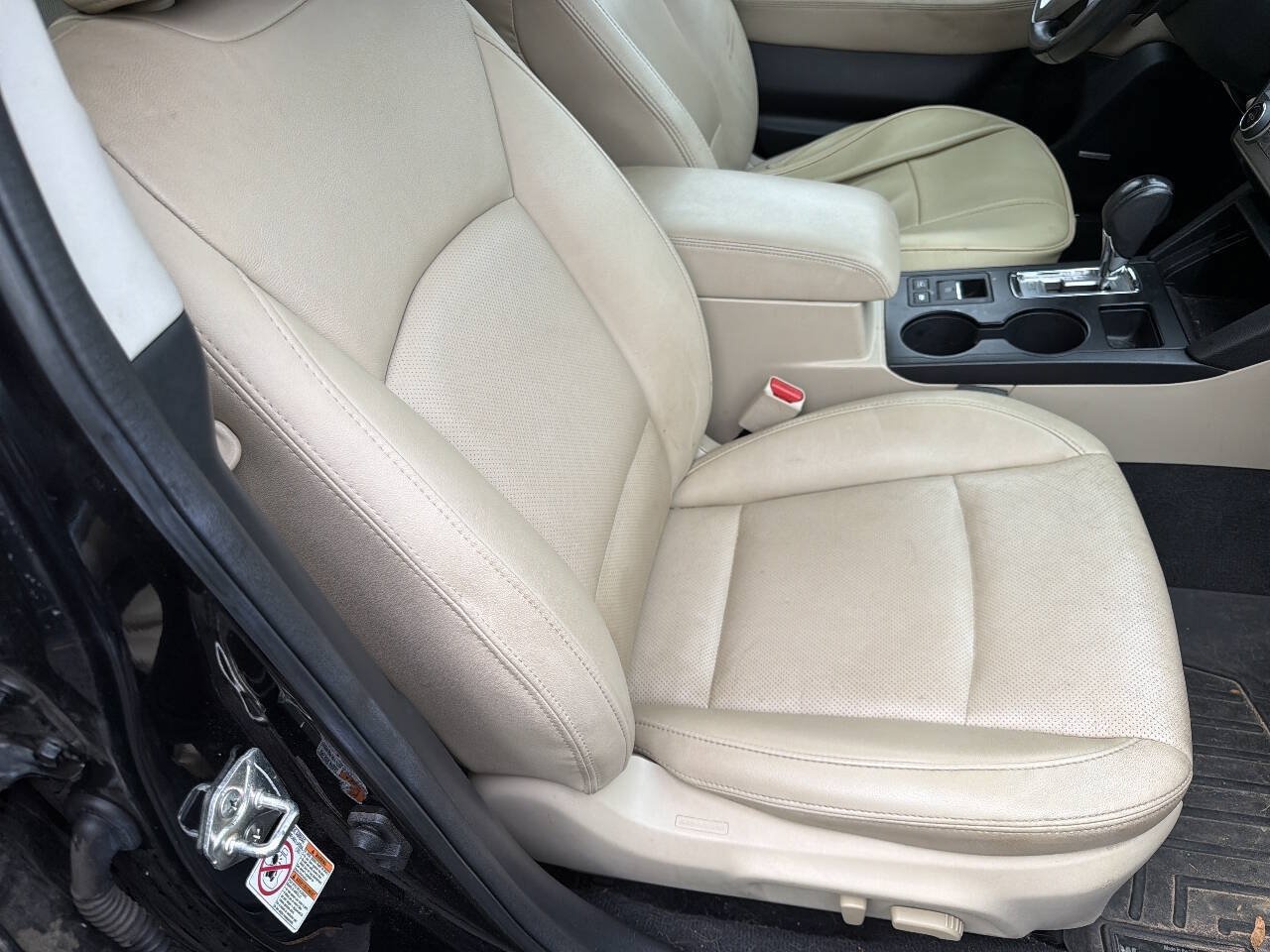 Used 2017 Subaru Outback 3.6R Limited AWD/4WD image 5