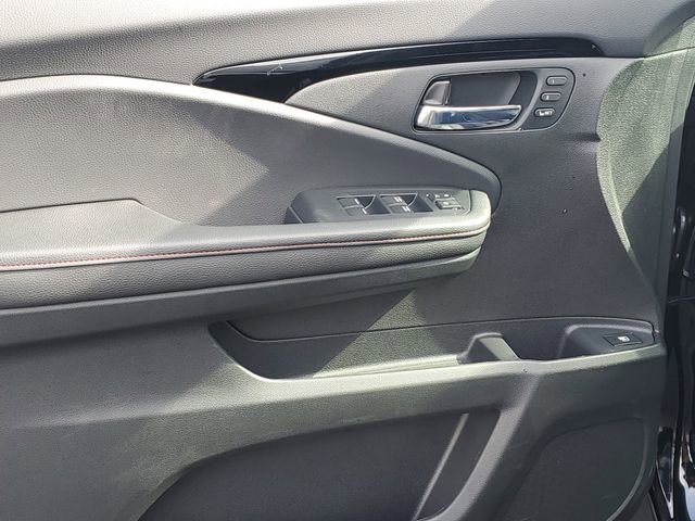 New 2026 Honda Ridgeline Black Edition image 13