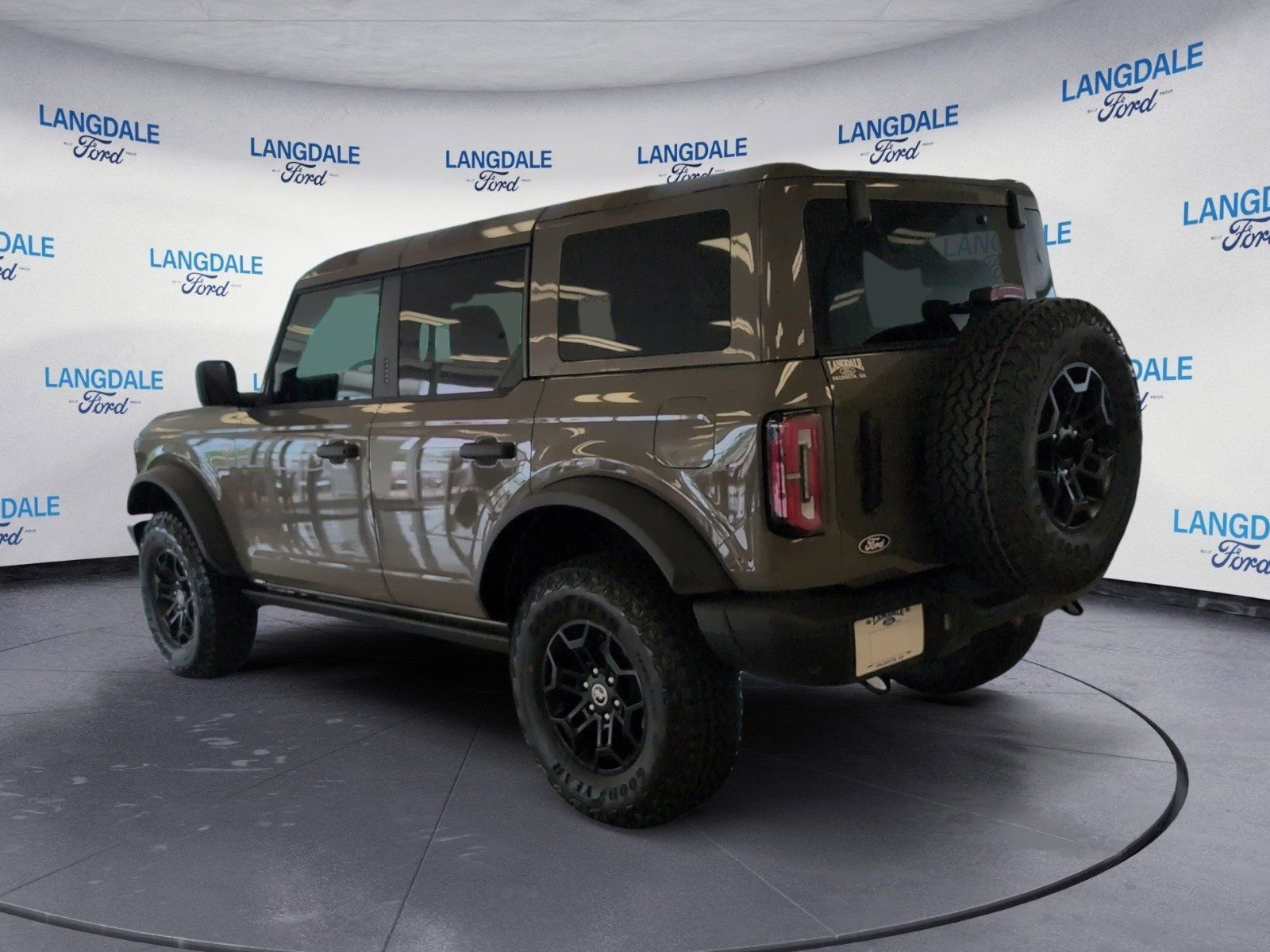 New 2026 Ford Bronco Badlands AWD/4WD image 8