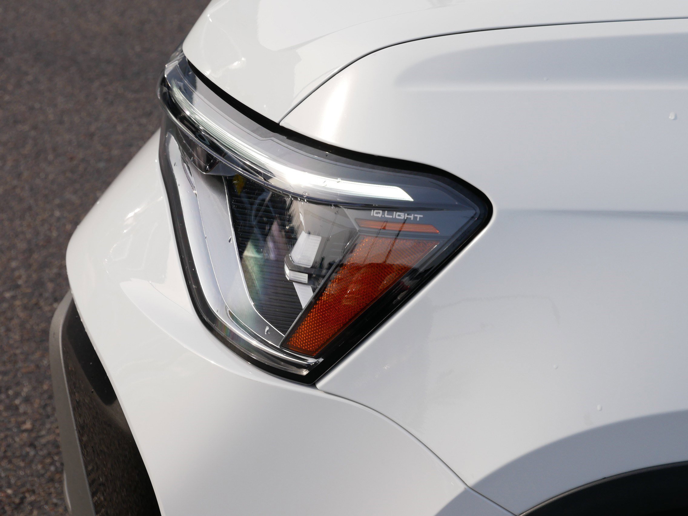 Certified 2025 Volkswagen Taos SE image 16