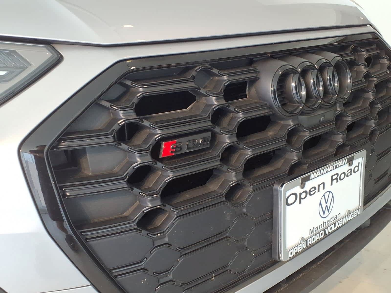 Used 2023 Audi SQ5 Premium Plus w/ Premium Plus Package AWD/4WD image 7