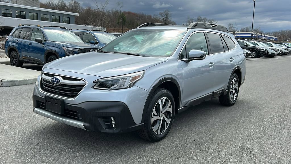 Used 2022 Subaru Outback Limited image 3
