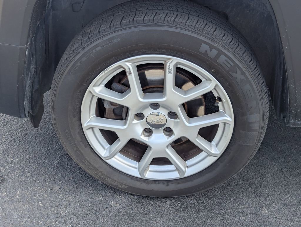 Used 2019 Jeep Renegade Sport w/ Sport Appearance Group image 13