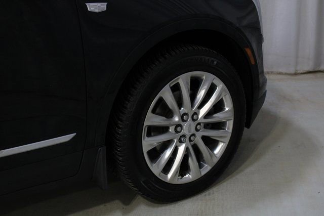 Used 2017 Cadillac XT5 Platinum image 29