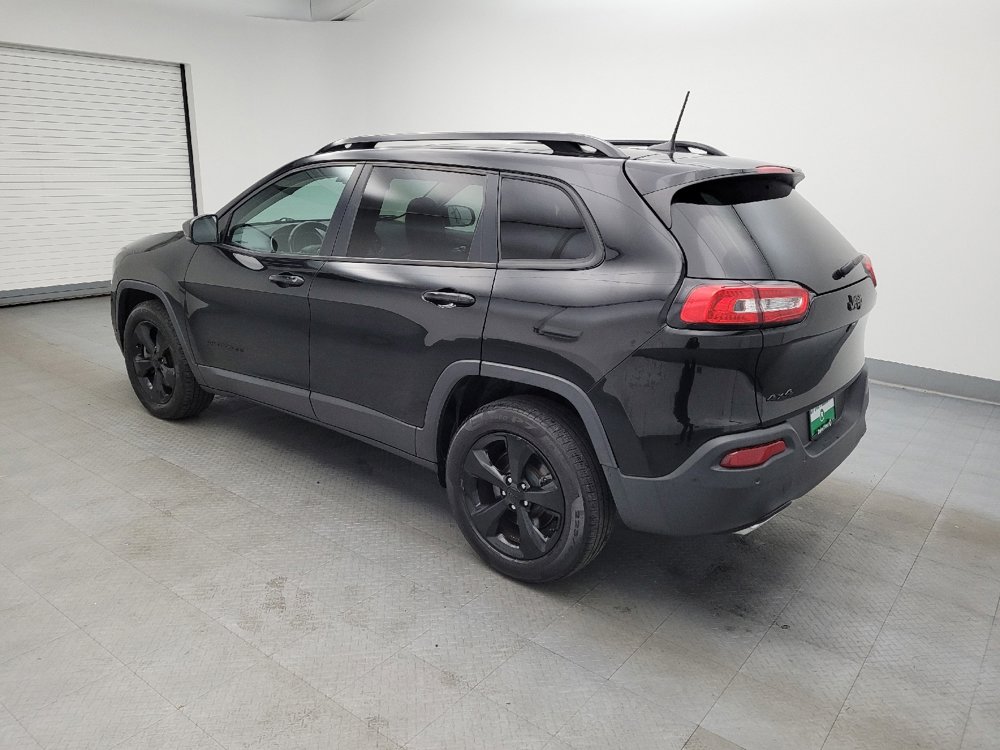 Used 2018 Jeep Cherokee Limited w/ Technology Group image 3