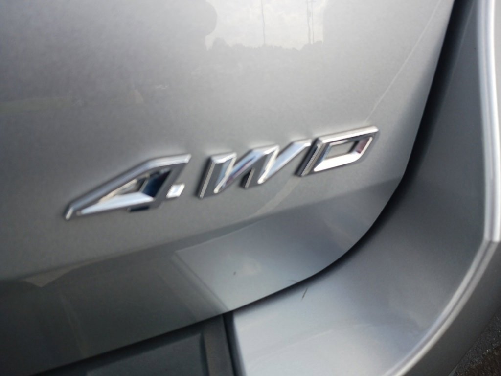 Used 2022 Ford Explorer XLT w/ Class IV Trailer Tow Package image 9