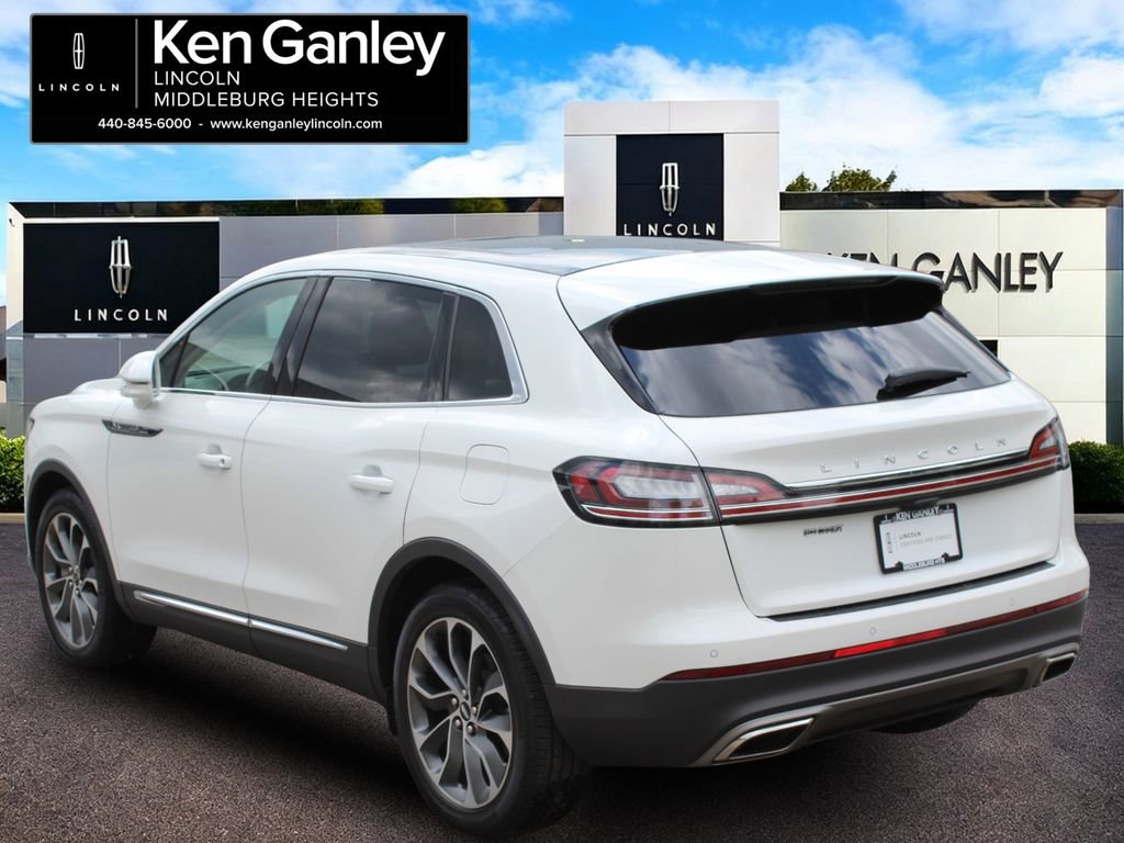 Used 2022 Lincoln Nautilus Reserve FWD image 5