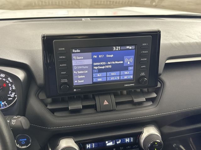 Used 2021 Toyota RAV4 XLE image 6