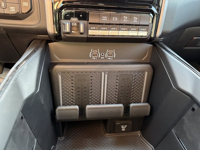 New 2025 RAM 2500 Rebel w/ Rebel Level 1 Equipment Group image 39