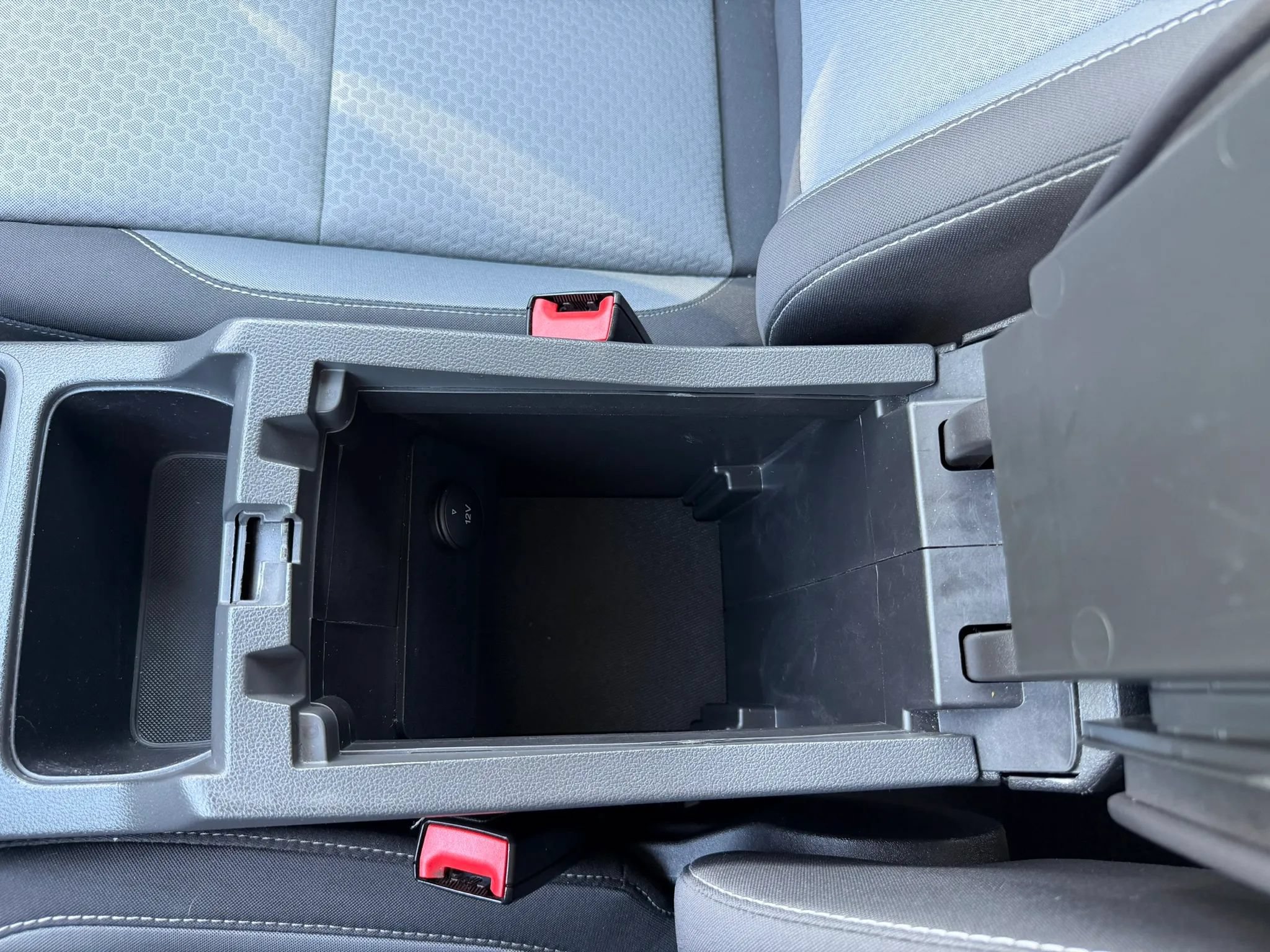 Used 2018 Ford Escape SE AWD/4WD image 31