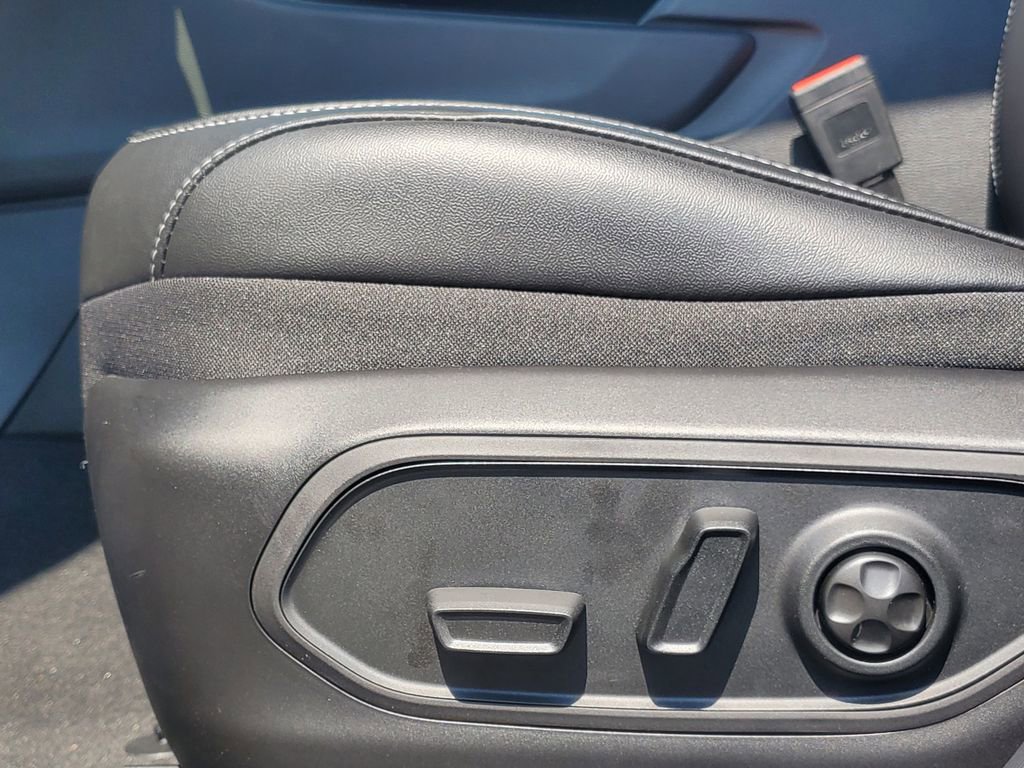 New 2025 Jeep Grand Cherokee Limited image 15