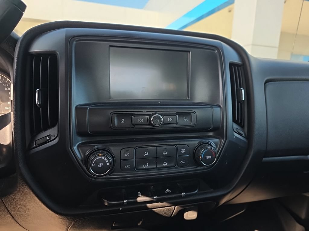 Used 2018 Chevrolet Silverado 2500 W/T AWD/4WD image 12