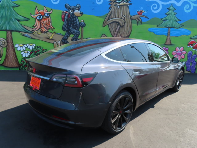 Used 2018 Tesla Model 3 Long Range RWD image 5