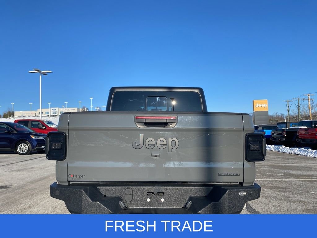 Certified 2020 Jeep Gladiator Sport w/ Quick Order Package 24S image 4