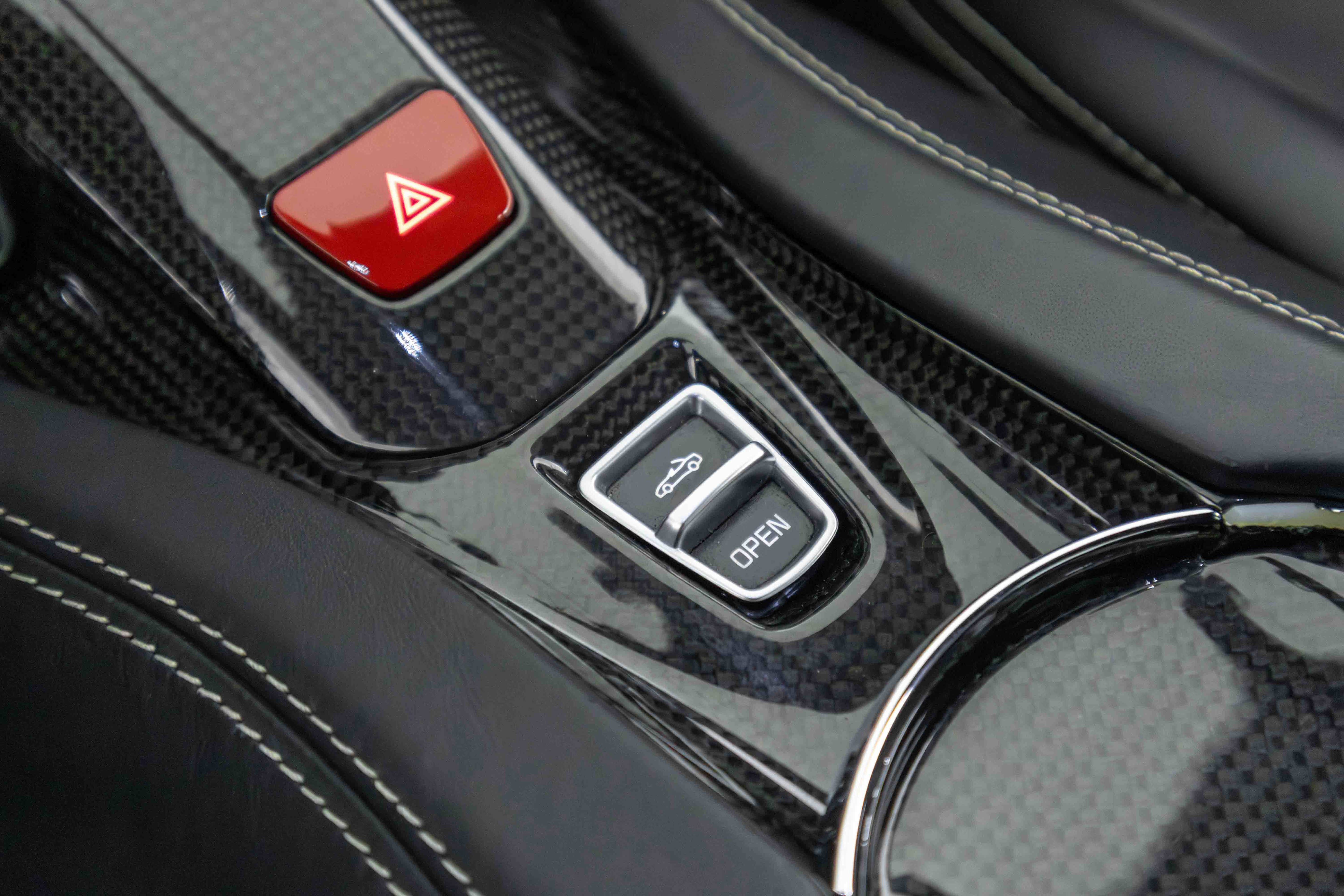 Certified 2016 Ferrari California T image 41