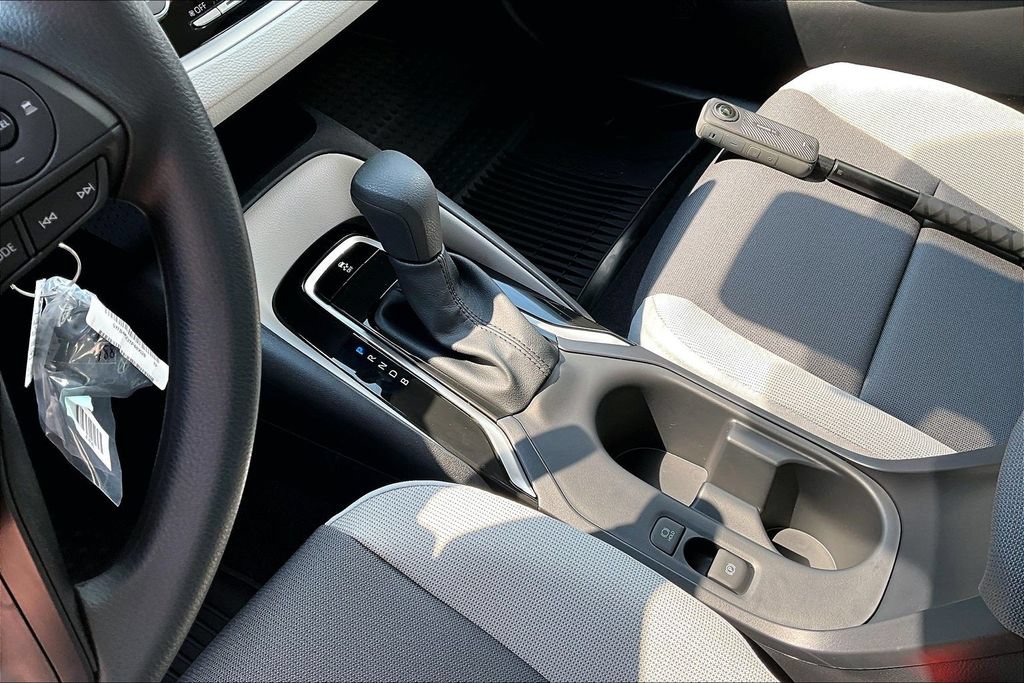 New 2026 Toyota Corolla LE FWD image 17
