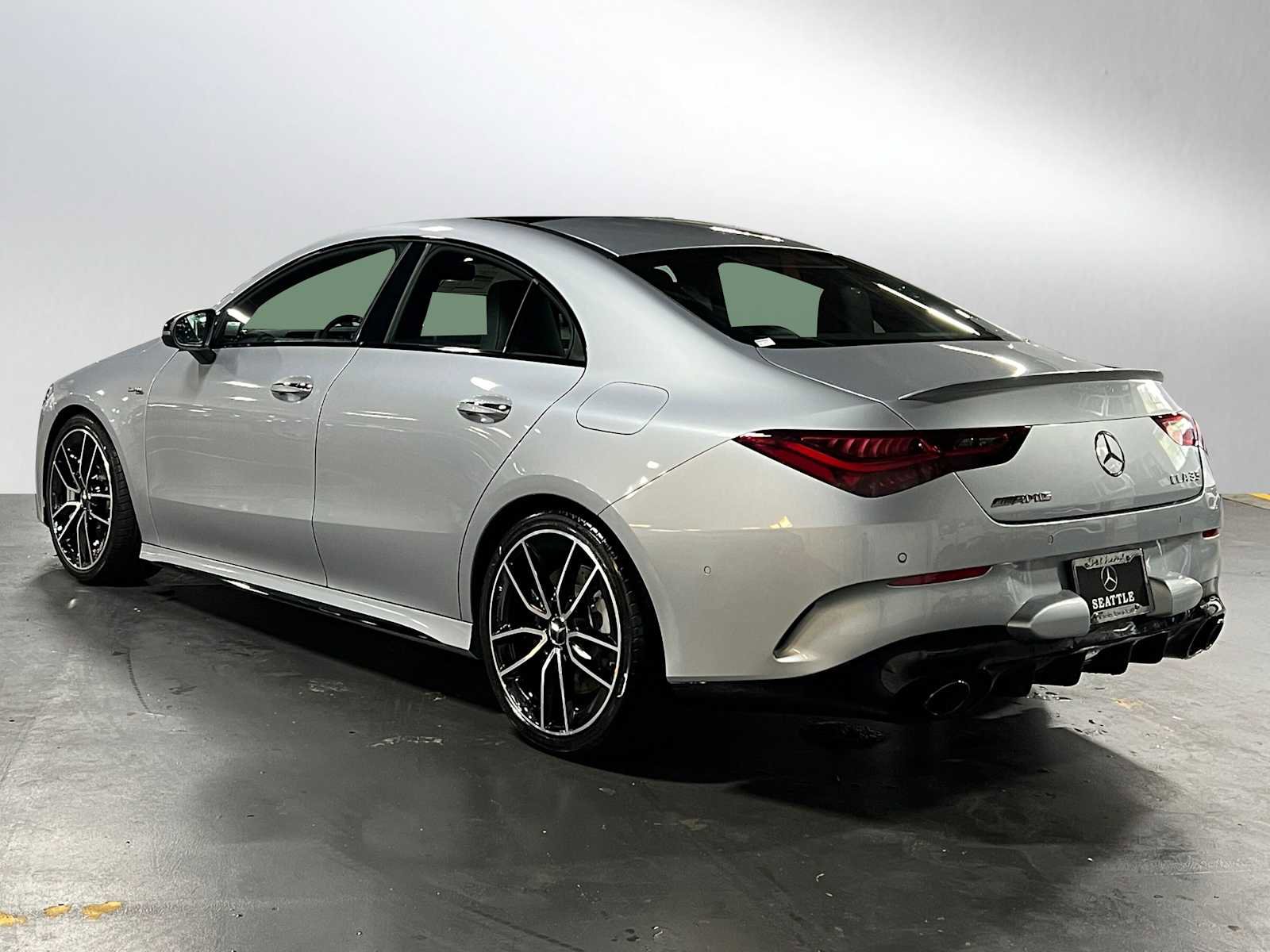 New 2025 Mercedes-Benz CLA 35 AMG 4MATIC image 5