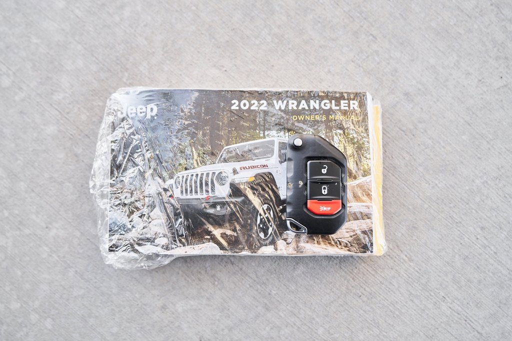 Used 2022 Jeep Wrangler Unlimited Sahara image 59