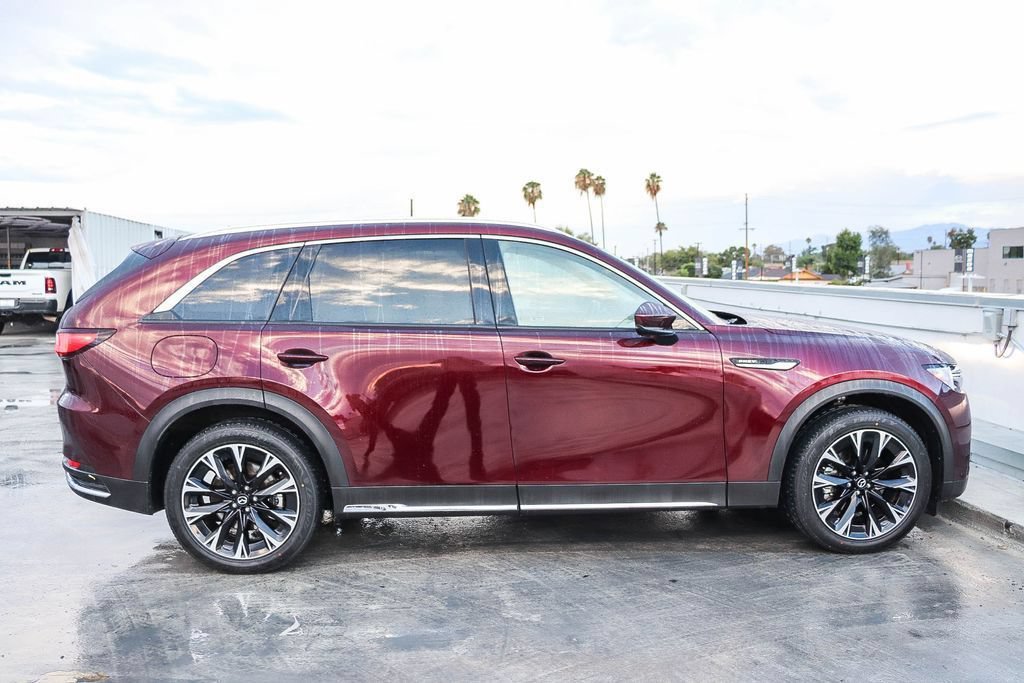 Used 2024 MAZDA CX-90 Plug-In Hybrid w/ Premium Plus AWD/4WD image 13