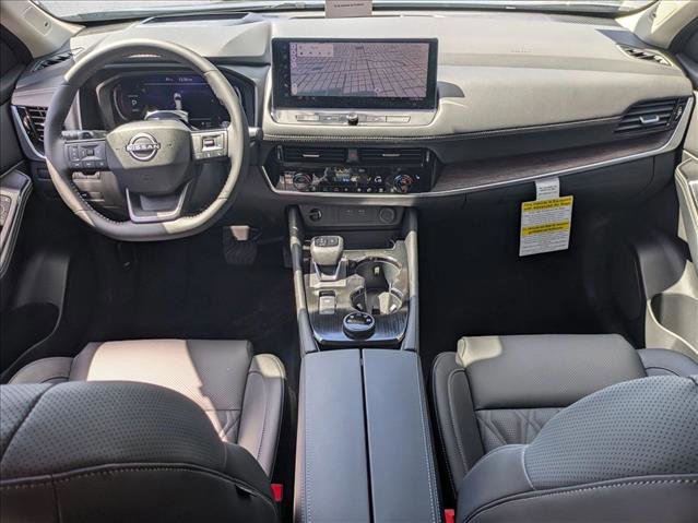 New 2026 Nissan Rogue Platinum image 13