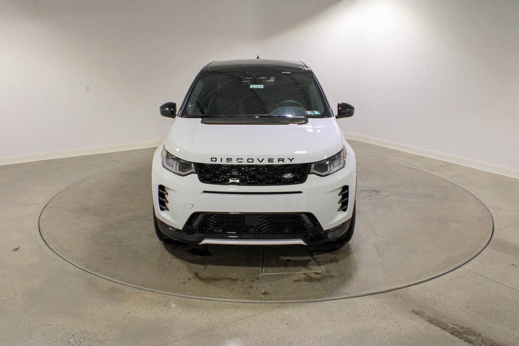 New 2026 Land Rover Discovery Sport Landmark image 8
