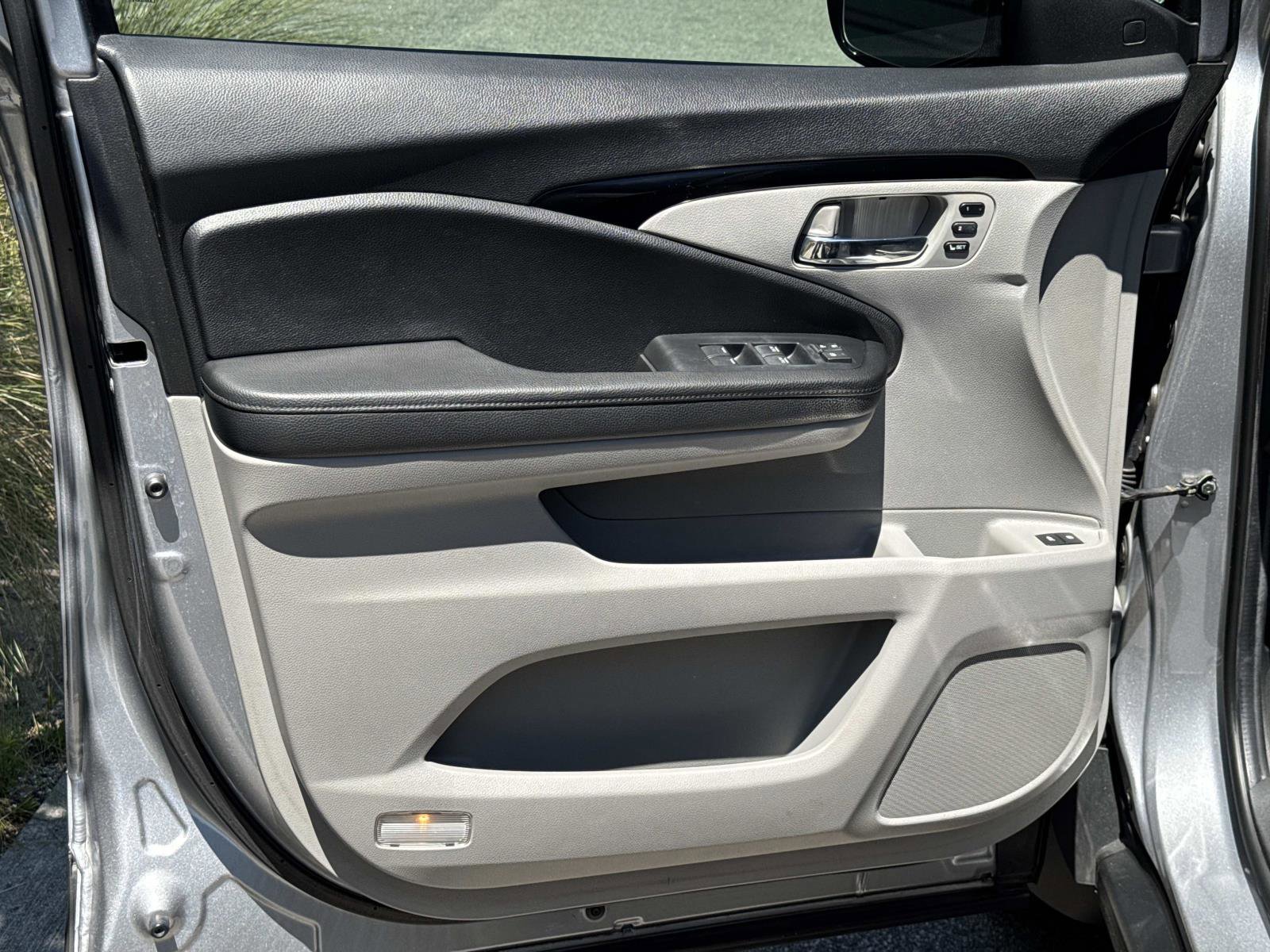 Used 2021 Honda Pilot Touring image 20