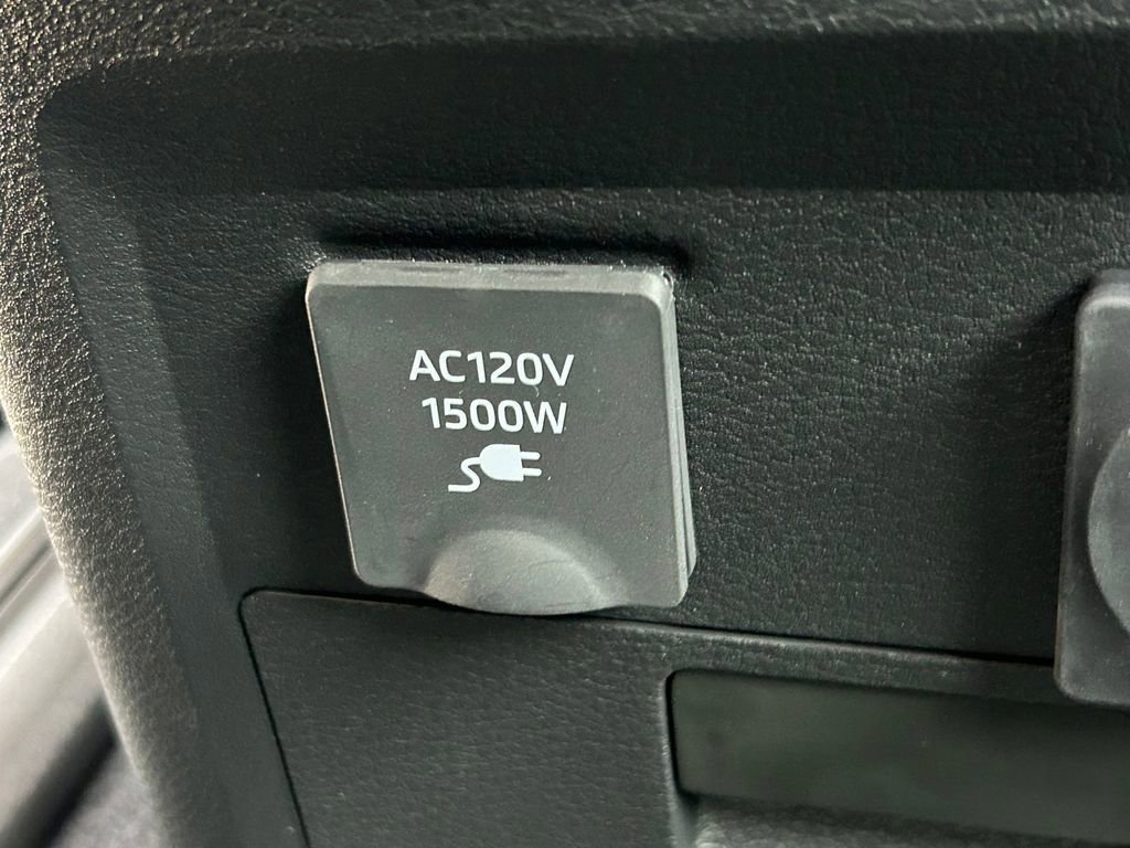 New 2026 Toyota Sienna Platinum image 27