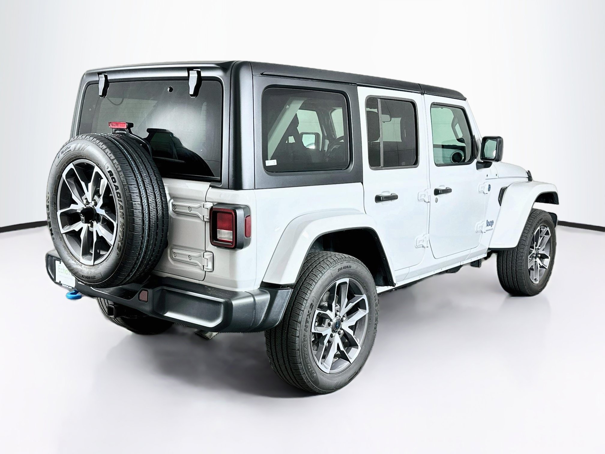 Used 2024 Jeep Wrangler Unlimited AWD/4WD image 9