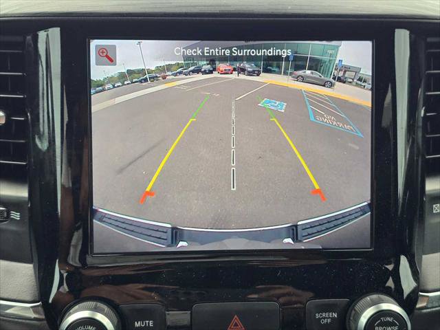 Used 2024 RAM 1500 Laramie RWD image 31