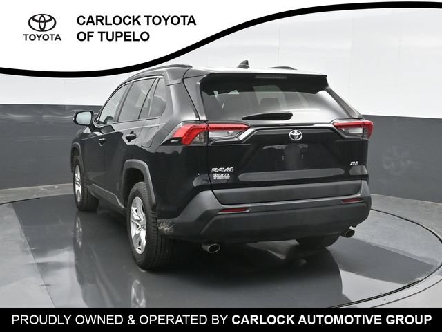 Used 2021 Toyota RAV4 XLE FWD image 11