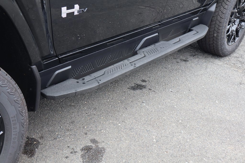 New 2026 GMC Hummer EV SUV w/ LPO, Dark Essentials Package image 12