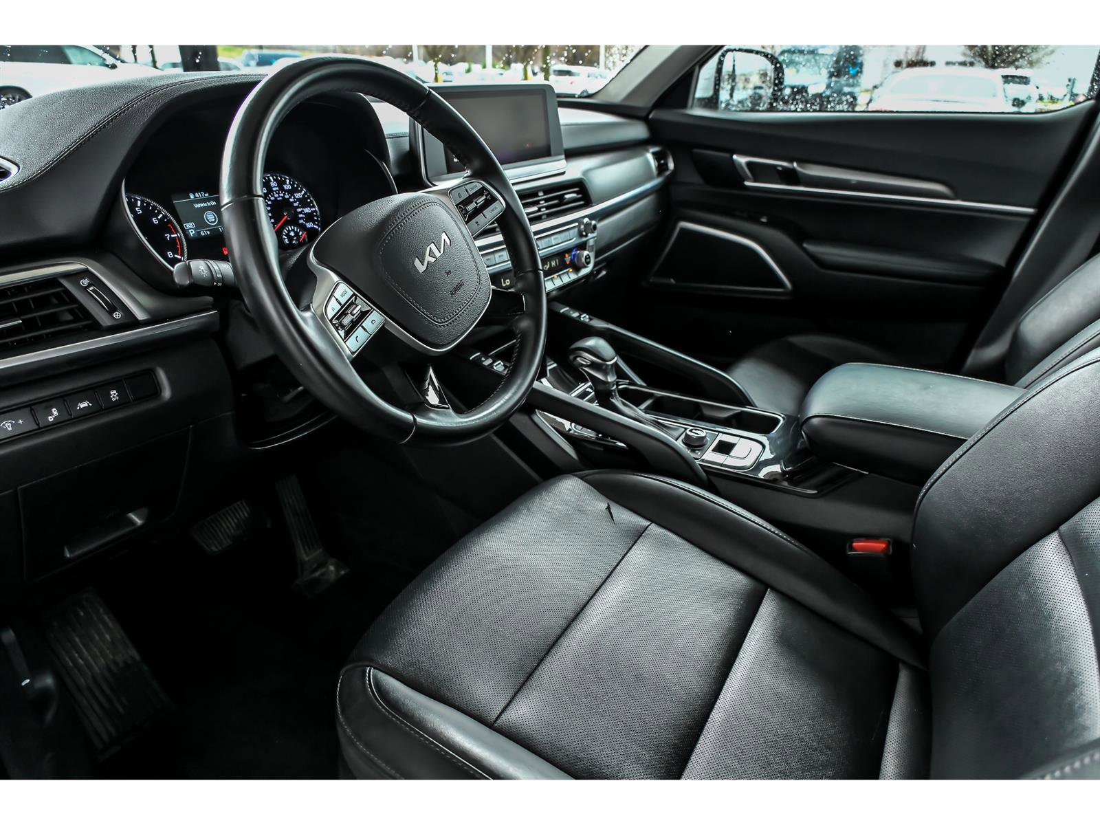 Used 2022 Kia Telluride S image 10
