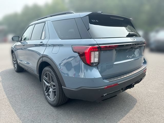New 2026 Ford Explorer ST-Line w/ ST-Line Street Pack AWD/4WD image 6