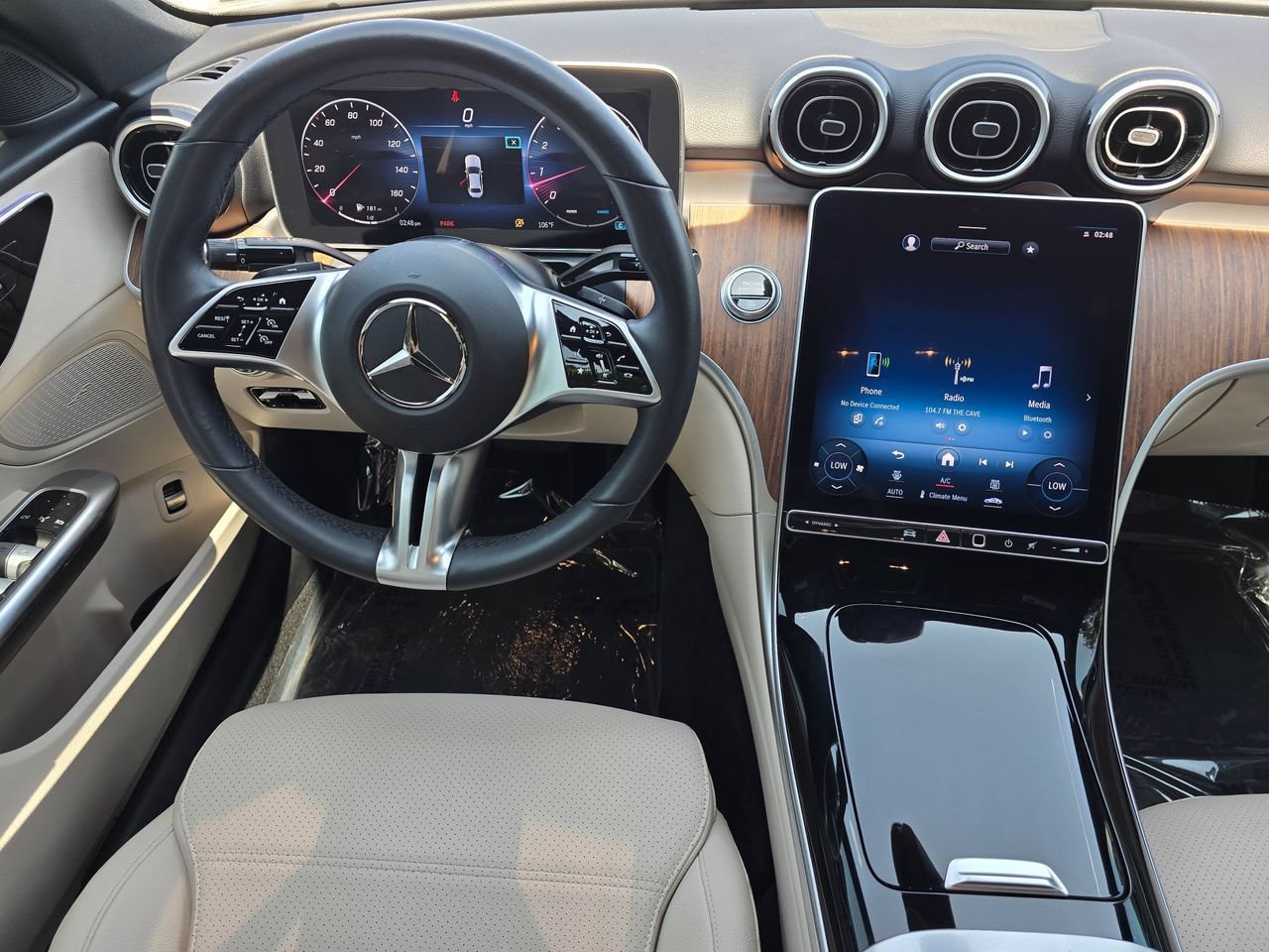 Used 2023 Mercedes-Benz C 300 4MATIC Sedan image 30