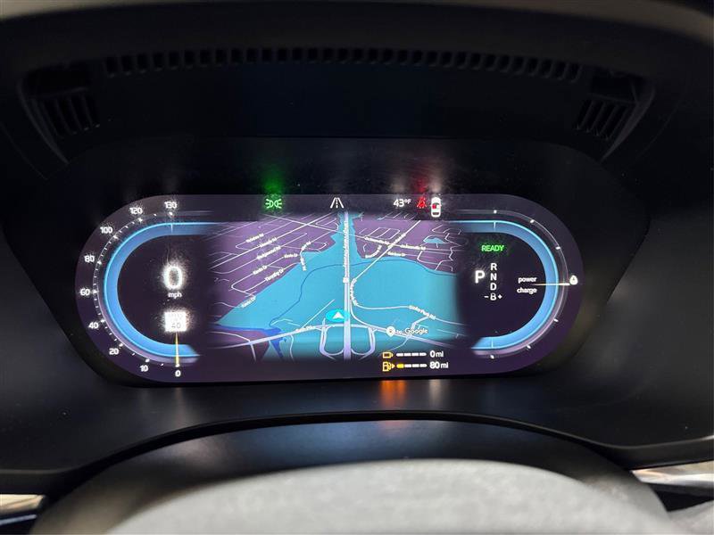 Used 2023 Volvo XC60 T8 Plus image 15