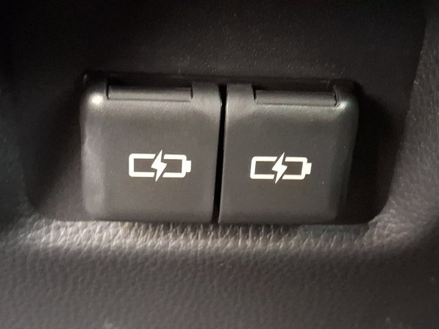 Certified 2025 Toyota RAV4 XLE w/ Convenience Package image 11