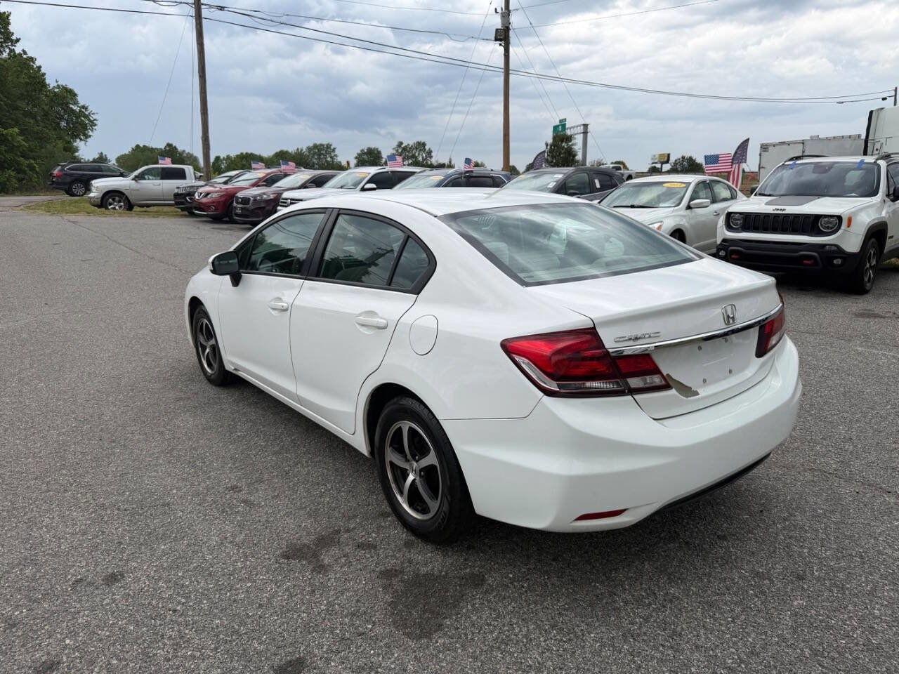 Used 2015 Honda Civic SE image 7