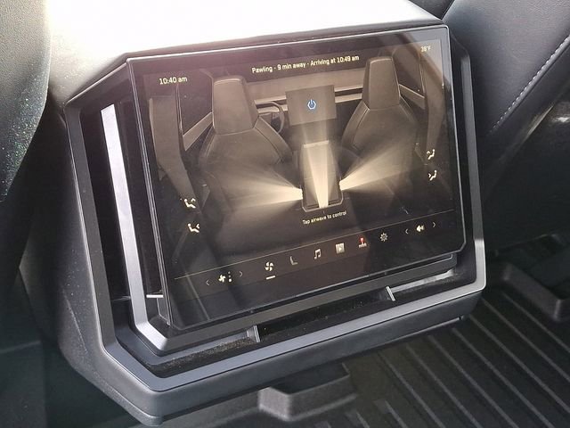 Used 2024 Tesla Cybertruck AWD Crew Cab image 13