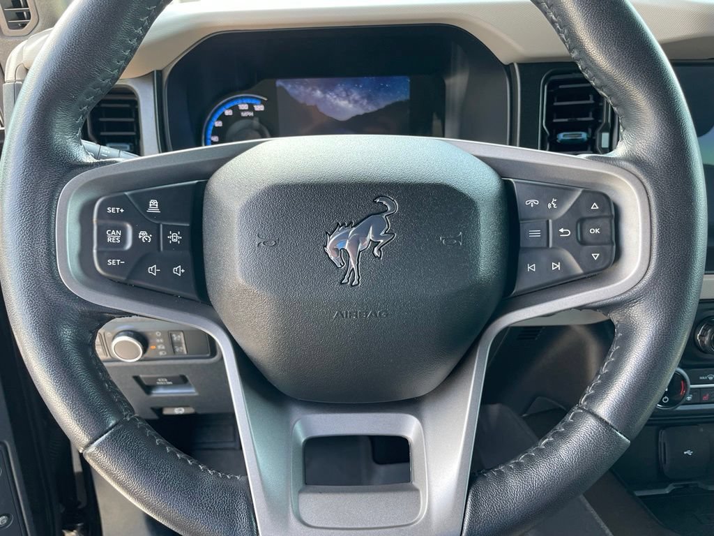 Used 2022 Ford Bronco Wildtrak AWD/4WD image 16